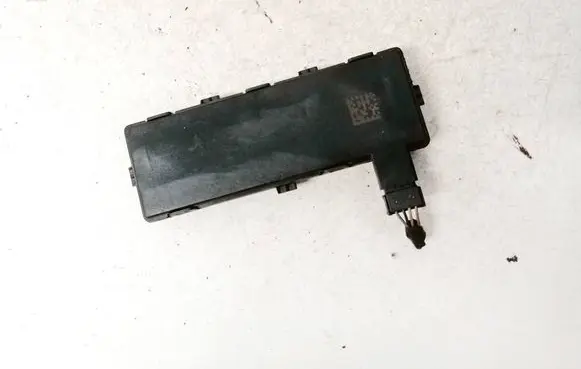 Antenna control unit