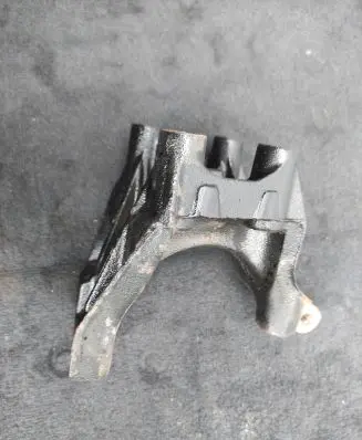 Audi A6 S6 C7 4G Engine mounting bracket 04L131159C