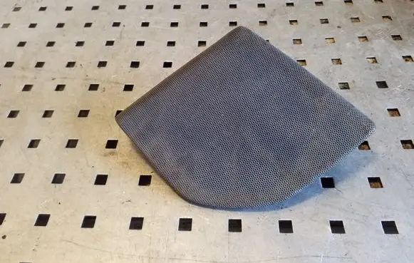 Side speaker trim/cover