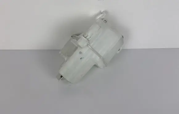 Toyota RAV 4 (XA50) Windshield washer fluid reservoir/tank 060851665