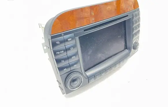 Mercedes-Benz S W220 Radio/CD/DVD/GPS head unit A2208205889
