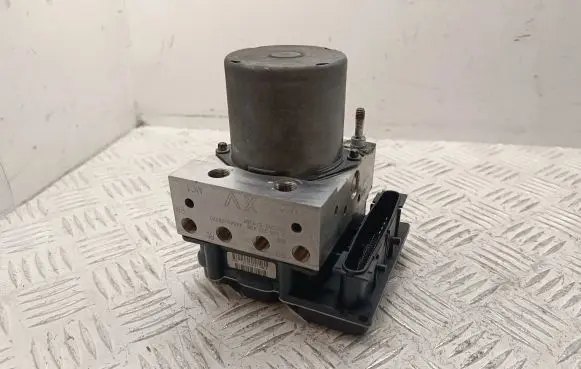 Toyota Avensis T270 ABS Pump 4405005130 4454005070