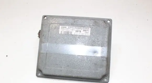 Ford Fiesta Engine control unit/module 4S6112A650NB S120977013C