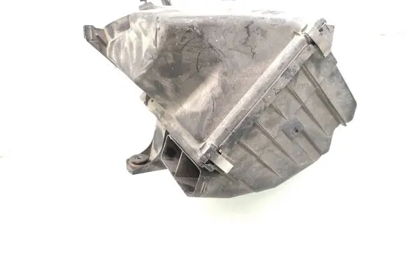Audi A6 S6 C5 4B Air filter box 4B0133837F 4b0133835l