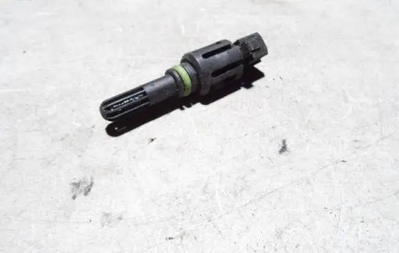 BMW 3 E36 Intake air temperature sensor 13621739510