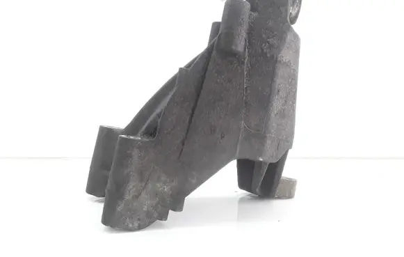 Volkswagen Crafter Engine mounting bracket 03L199307A