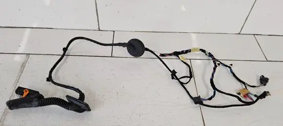 Skoda Rapid (NH) Front door wiring loom 5JH971121EQ