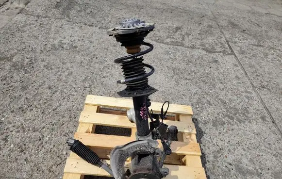 BMW 1 F20 F21 Front wheel hub spindle knuckle