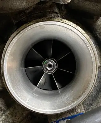 BMW X5 E70 Turbo 53269700005 11657808166-08