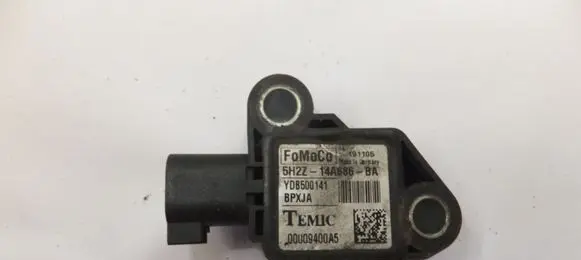 Land Rover Discovery 3 - LR3 Airbag deployment crash/impact sensor LANDROVERYDB500141