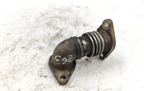 Honda CR-V EGR valve line/pipe/hose 07C23
