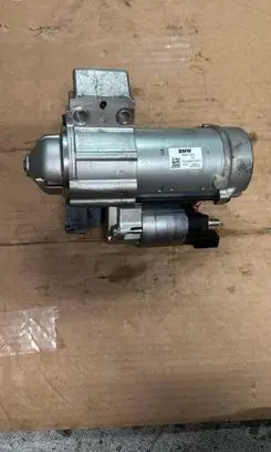 BMW 5 G30 G31 Starter motor 8687064 TE4380004913 TE438000-4913