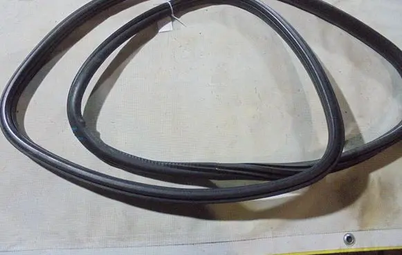 BMW X3 F25 Sliding door rubber seal 