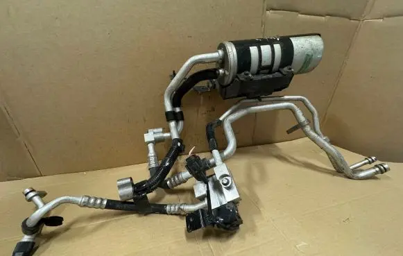 Nissan Leaf I (ZE0) Air conditioning (A/C) air dryer 4479000172 5R08