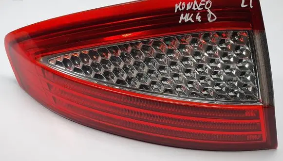 Ford Mondeo MK IV Rear/tail lights 7S71-13405-AC