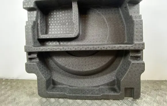 Subaru Forester SK Spare wheel section trim 