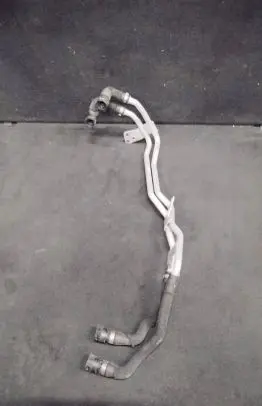 BMW 5 G30 G31 EGR valve line/pipe/hose 8571601