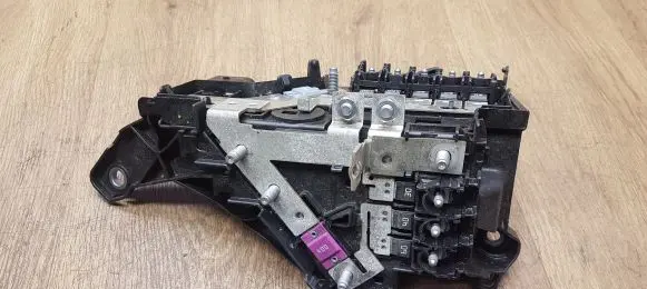 Mercedes-Benz E W213 Fuse module A2135403839