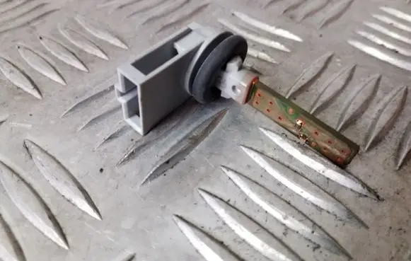 Interior temperature sensor