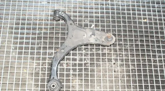 KIA Sorento Front lower control arm/wishbone