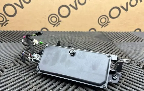 Volvo XC90 Distronic sensor radar G2611