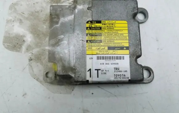 Toyota Yaris Airbag control unit/module 891700D230