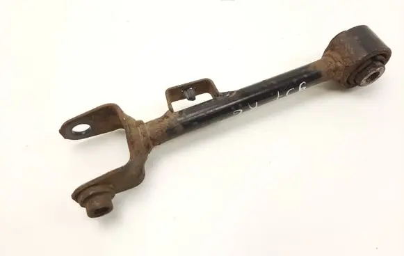 Honda CR-V Rear control arm