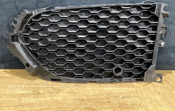 Jaguar F-Pace Front bumper lower grill HK8M8B290