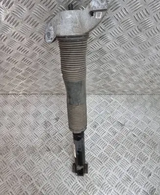 Land Rover Evoque II Rear shock absorber/damper K8D218080AC