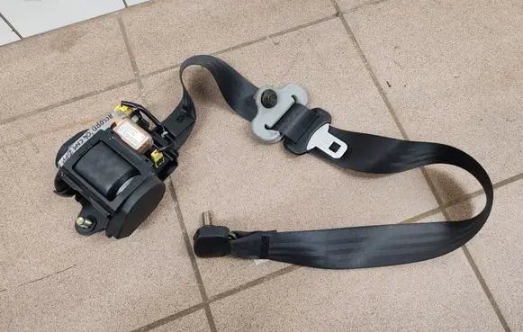 Honda Accord Front seatbelt NSB098GR08