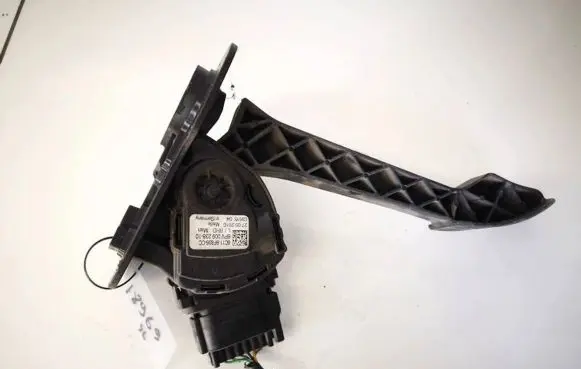 Ford Transit Accelerator throttle pedal 6c119f836cc 6c11-9f836-cc