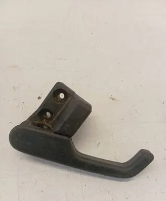 Engine bonnet (hood) release handle