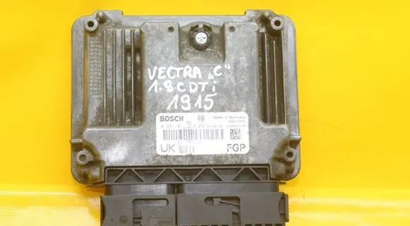 Opel Vectra C Engine control unit/module 0281011616 55189631