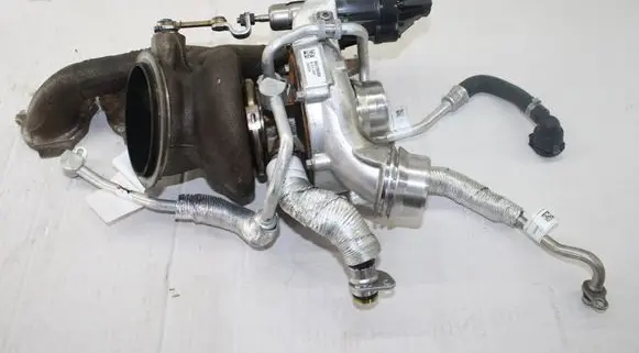 BMW 5 G30 G31 G38 Turbo 863190406 8631904