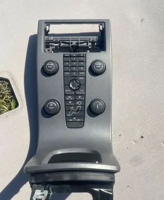 Volvo V50 Climate control unit 8623067