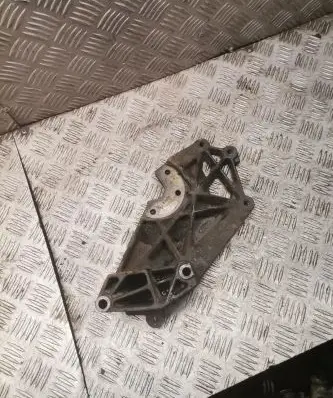 Ford Galaxy Engine mounting bracket 7m0199308e