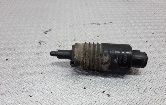 Audi A4 S4 B5 8D Windscreen/windshield washer pump 4A0955651