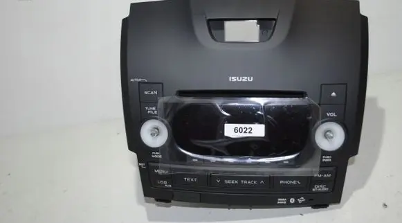 Isuzu D-Max Radio/CD/DVD/GPS head unit 8982436022