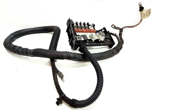 Opel Zafira C Positive cable (battery) 13462218
