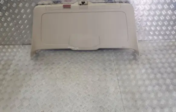 Mercedes-Benz A W169 Trunk/boot trim cover 