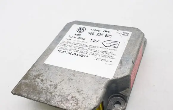 Skoda Octavia Mk1 (1U) Airbag control unit/module 6Q0909605 5WK42866