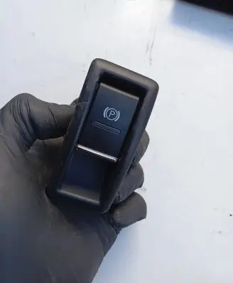 Porsche Cayenne (92A) Hand brake release handle 7p5919163 891816984