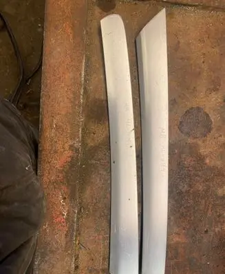 Mercedes-Benz ML W164 Front door trim bar A1647200422 A1647200322