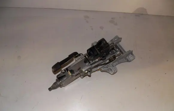 Land Rover Defender Steering wheel axle HPLA3C529BA HPLA3C529