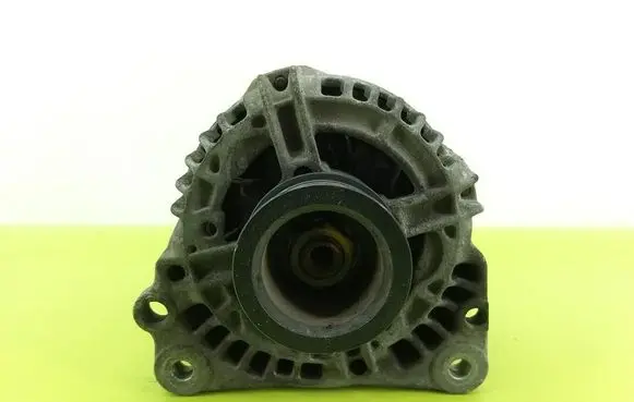Skoda Octavia Mk1 (1U) Generator/alternator 028903028C