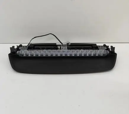 Polestar 2 Third/center stoplight 32133566
