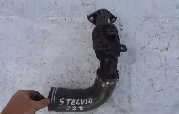 Alfa Romeo Stelvio Intercooler hose/pipe 1452589652