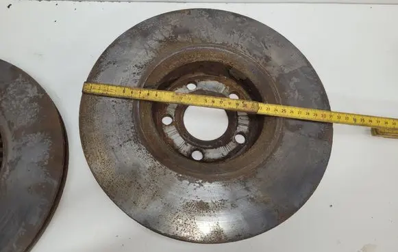 Volvo V70 Front brake disc