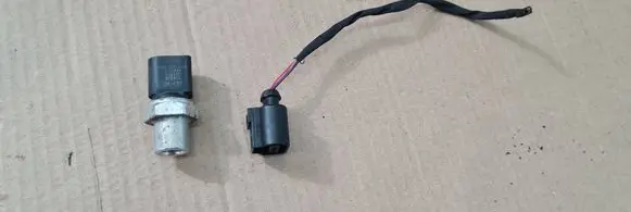 Audi A7 S7 4K8 Air conditioning (A/C) pressure sensor 4H0959126B