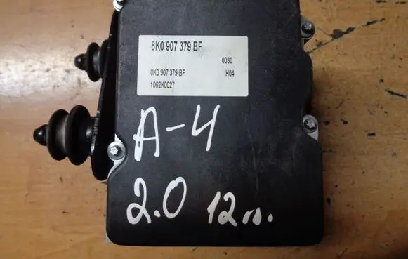 Audi A4 S4 B8 8K ABS Pump 8K0907379BF 8K0614517ED